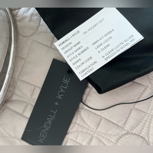 Kendall & Kylie Metallic Drawstring Crossbody Bag In Clear - Picture 11 of 16